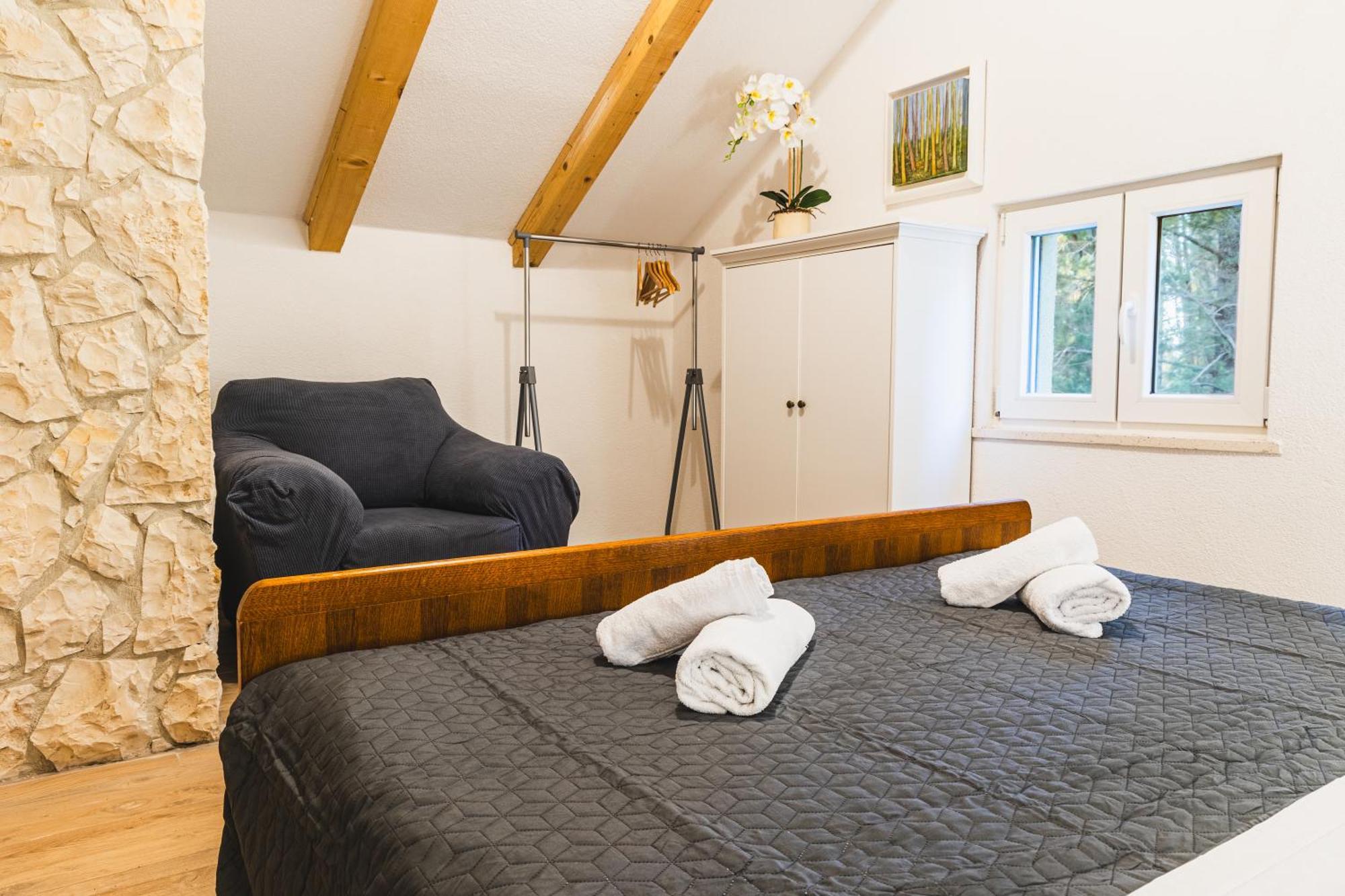 Country House Uros In Nature With Pool Lovorno Esterno foto